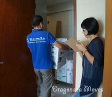 海外搬家公司督导和您一起清点物品件数